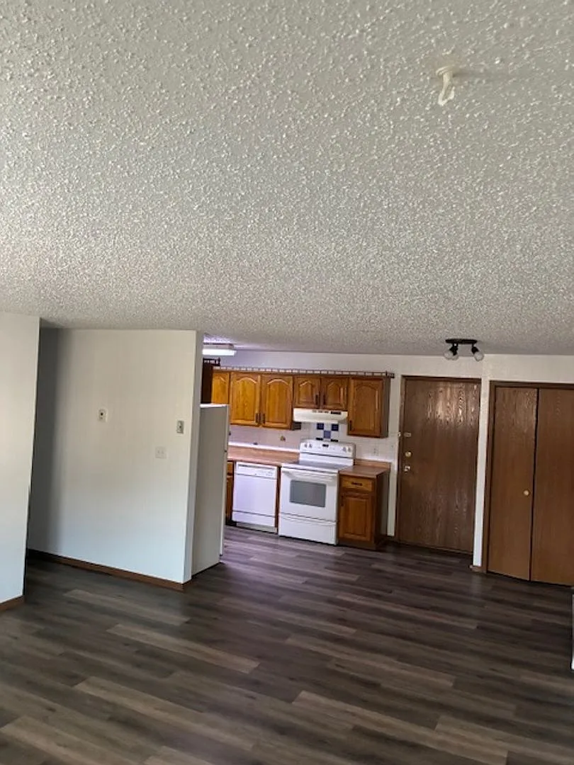 Grandview 1720 — Photo 2