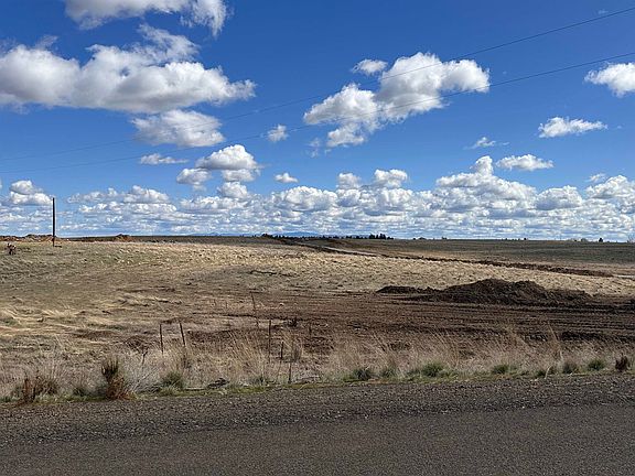 3rd image of 16900 W Highway 2