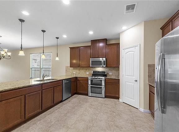 4th image of 6116 Mantalcino Dr