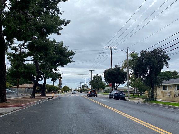 5th image of 1517 E Romneya Dr