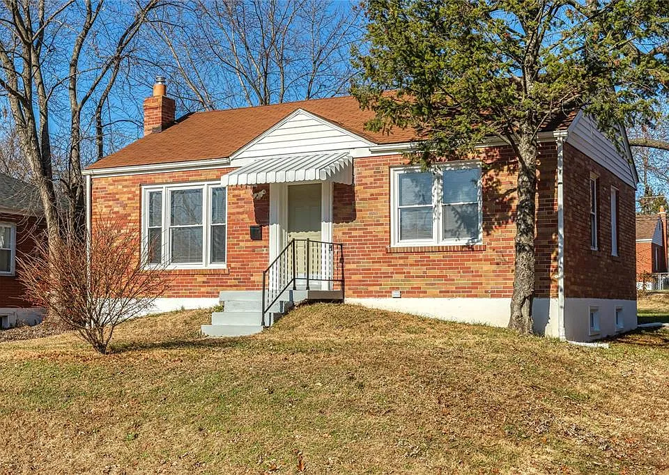 8135 Canton Ave