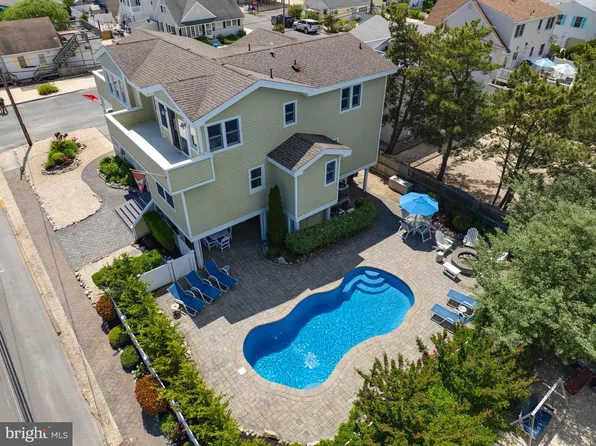 215 S Long Beach Blvd, Surf City, NJ 08008