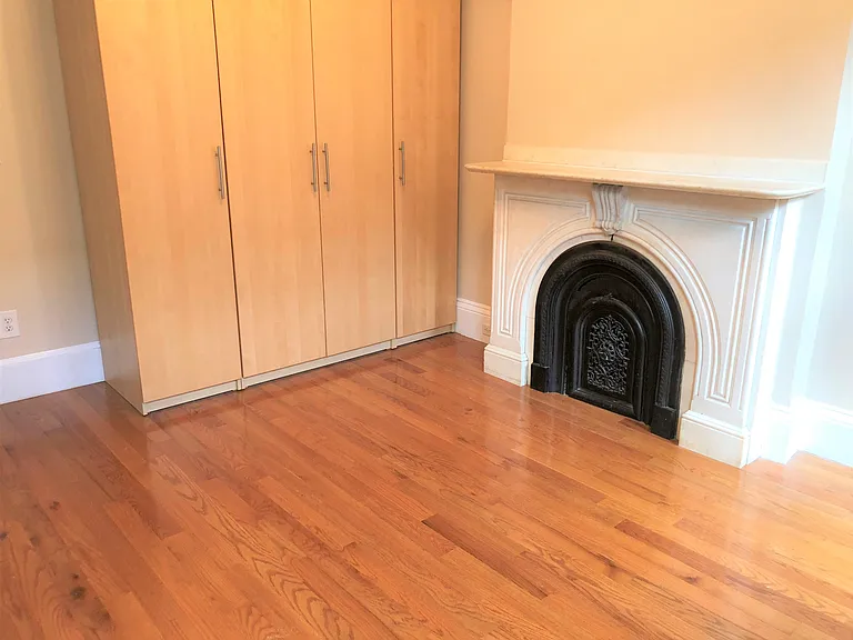 109 Pembroke St #2 — Photo 9