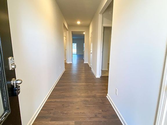 2nd image of 165 Daisy Dr