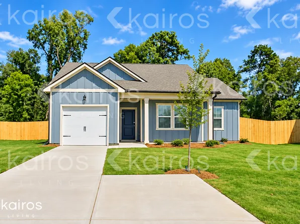 121 Silver Maple Ln, Warner Robins, GA 31093