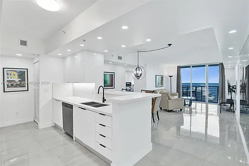335 S Biscayne Blvd #3807 Photo 1