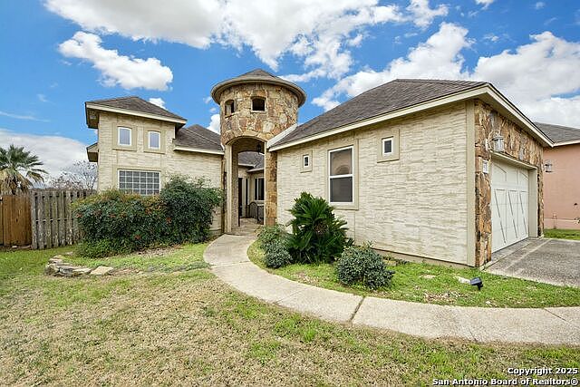 1st image of 1159 Legacy Dr