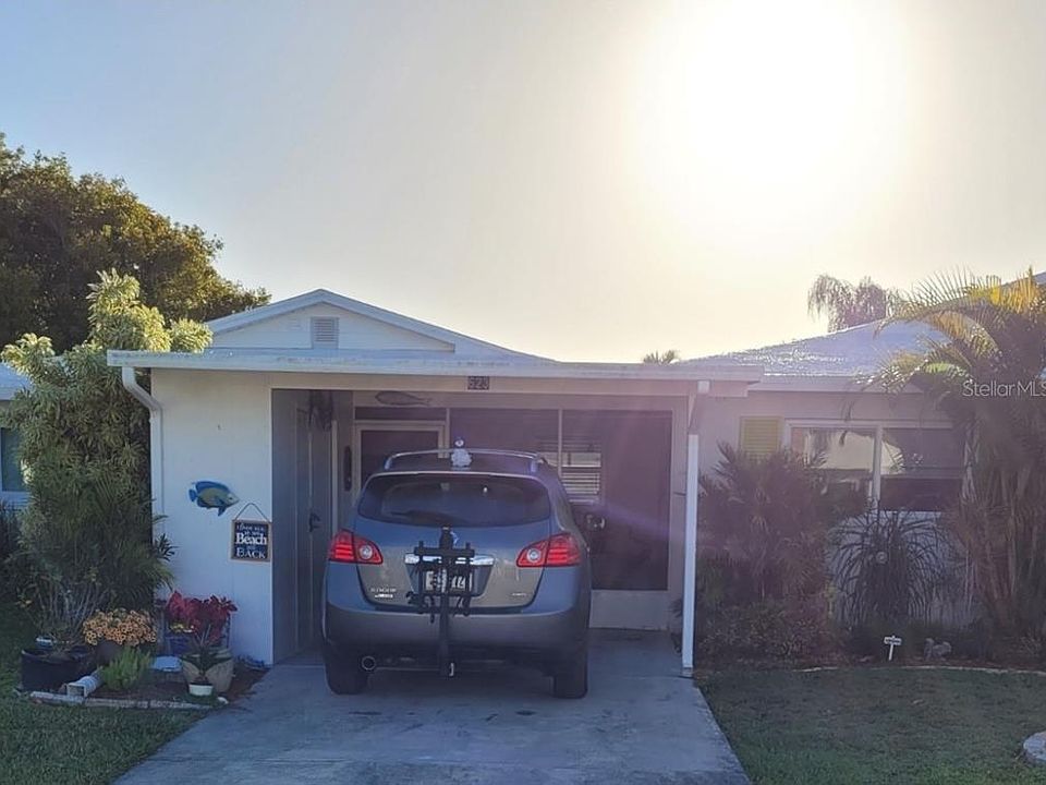 1st image of 623 Fair Winds Dr #623