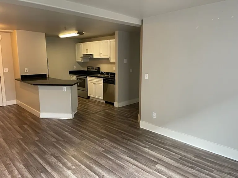 LC Park Place - MFR — Photo 77