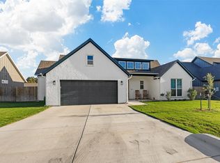 2011 Rattler Way, Tolar, TX 76476