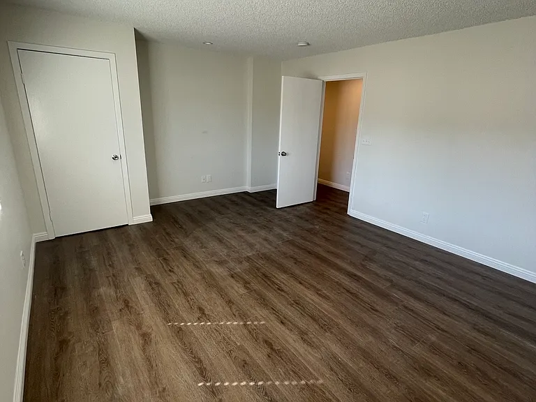 1518 Norman Pl #1518 — Photo 8