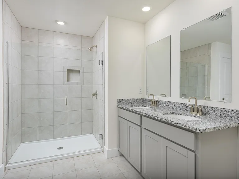 8192 Watercolour Ln — Photo 20