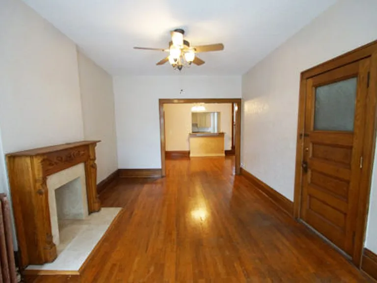 Victoria Apartments — Photo 7