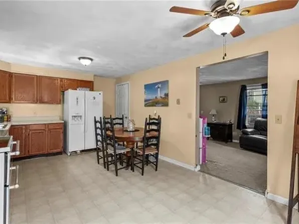 52-54 Lincoln Ave #52, Riverside, RI 02915