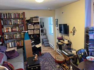 176 School St APT 5, Somerville, MA 02145