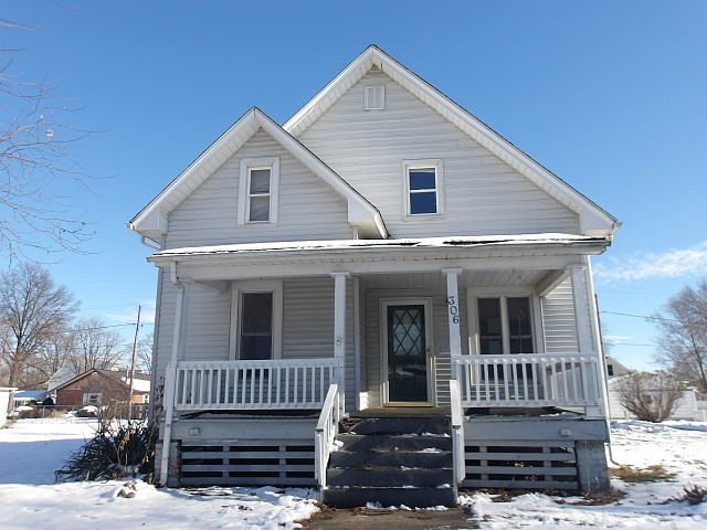 1st image of 306 S Oakwood St