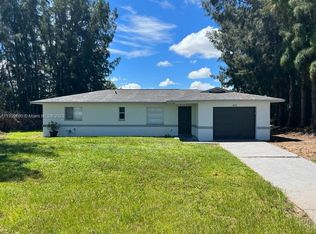 822 NE 18th St, Cape Coral, FL 33909