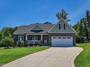 300 Newman Ln, Wendell, NC 27591