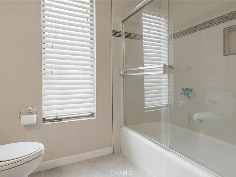 6 Lincoln Ct — Photo 10