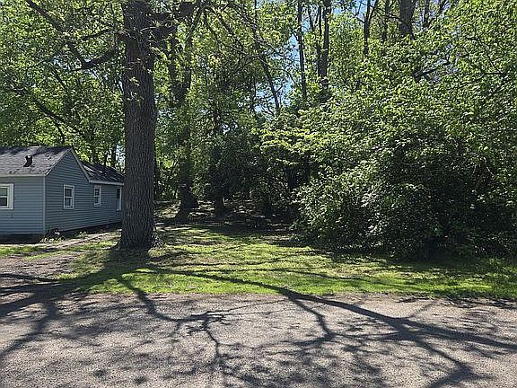 Wooded Area on One Side 