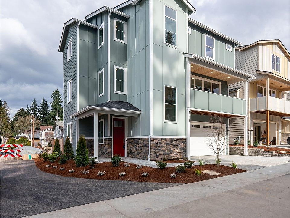 1st image of 1028 141st Street SW #3