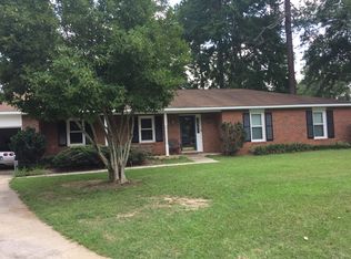 102 Valley Ridge Dr, Perry, GA 31069