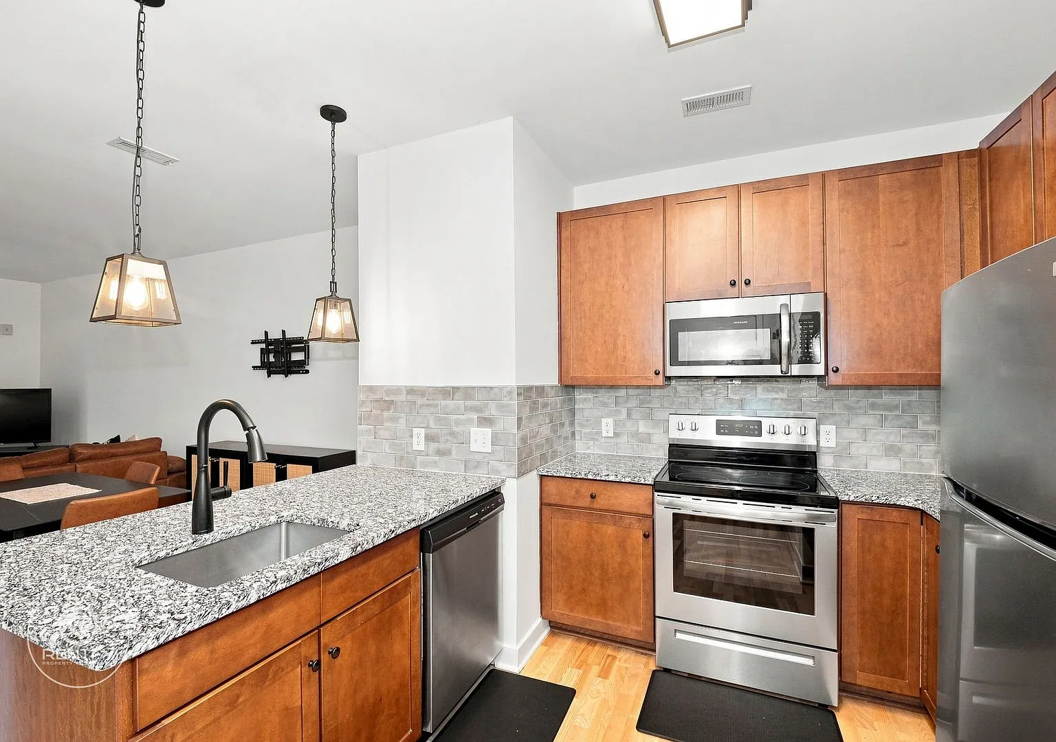 630 Calvert St Unit 311 Charlotte, NC 28208 — Photo 1