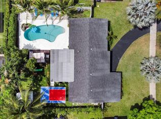 18641 Belview Dr, Cutler Bay, FL 33157