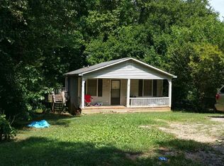 117 Kendrick St, Greer, SC 29651