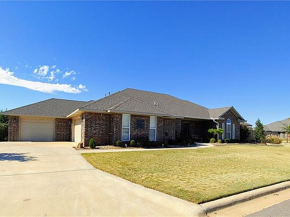 2nd image of 1821 Javelina Dr