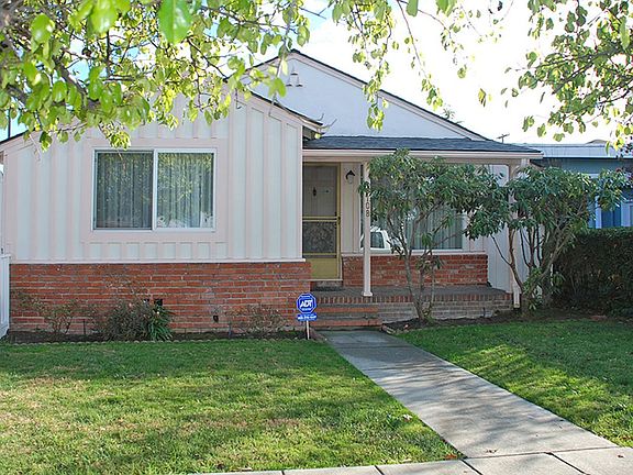 2nd image of 6108 Santa Cruz Ave