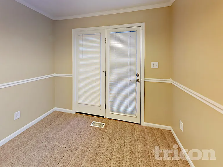 6405 Cardiff Ln — Photo 7