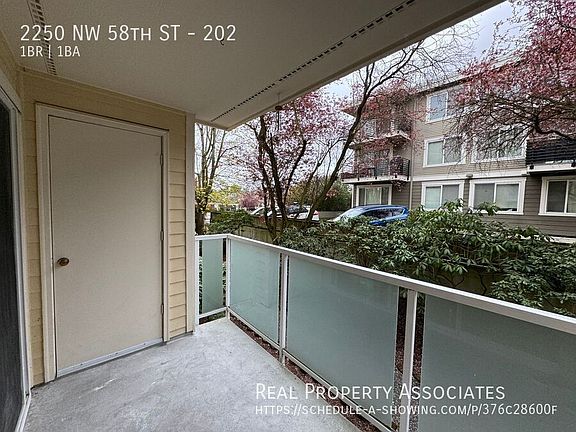 5th image of 2250 NW 58th St Unit 202