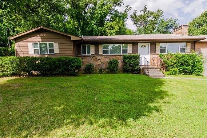 1st image of 1141 E Columbus Pl