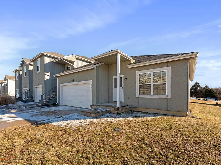 3314 N 103rd Place Edith 10353 #10333-10357 — Photo 4