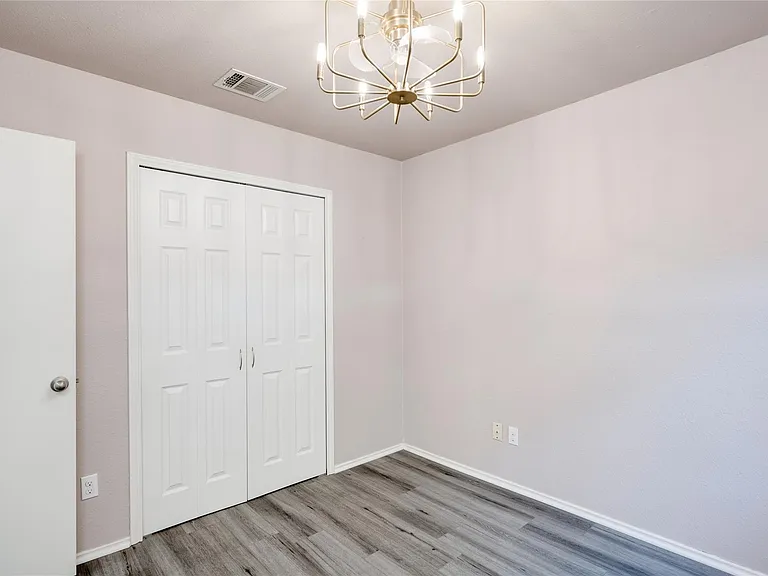 5900 Richard Carlton Blvd — Photo 11