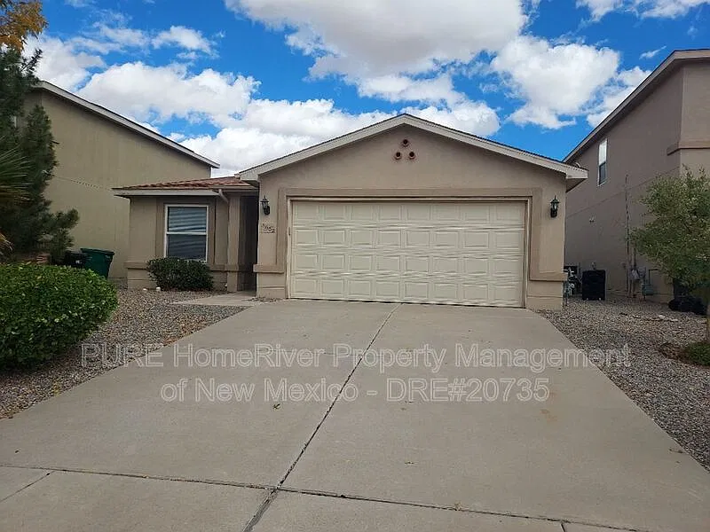 3 bed, 2.0 bath, 1340 sqft, $1,850 — Photo 1