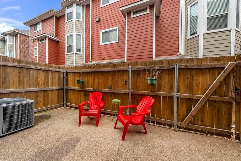 1198 Jones Butler Rd #204 — Photo 24