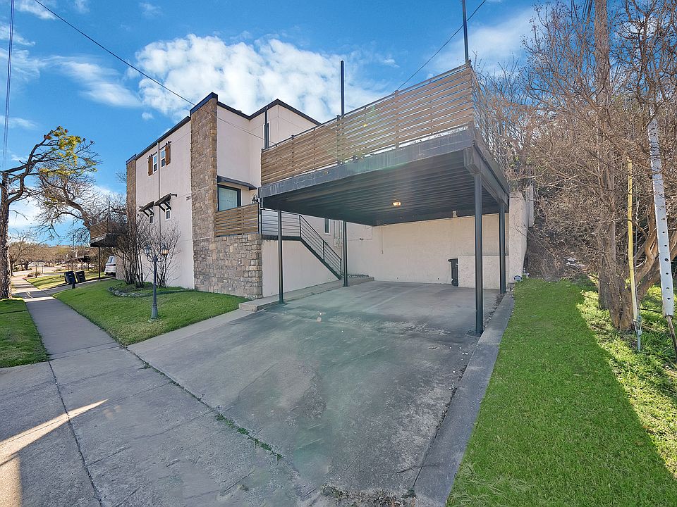 1st image of 2303 Park Hill Dr