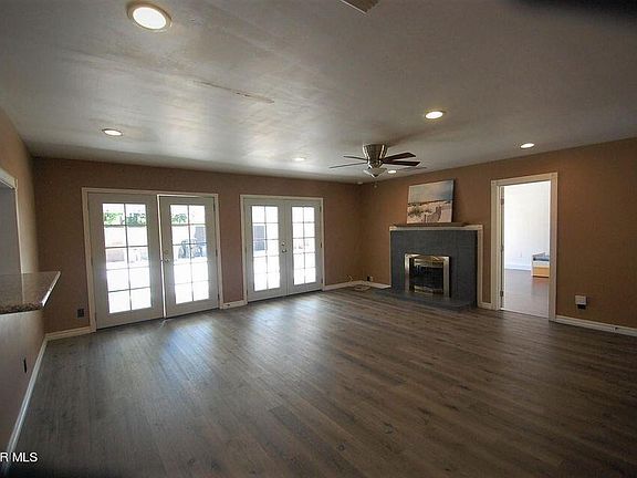 4th image of 7047 Fallbrook Ave