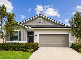 2958 Laurel Springs Dr, Green Cove Springs, FL 32043