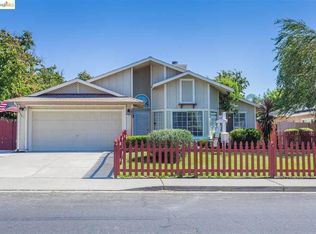 1741 Ponderosa Dr, Oakley, CA 94561