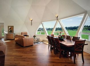 884 N Military Rd, Winlock, WA 98596