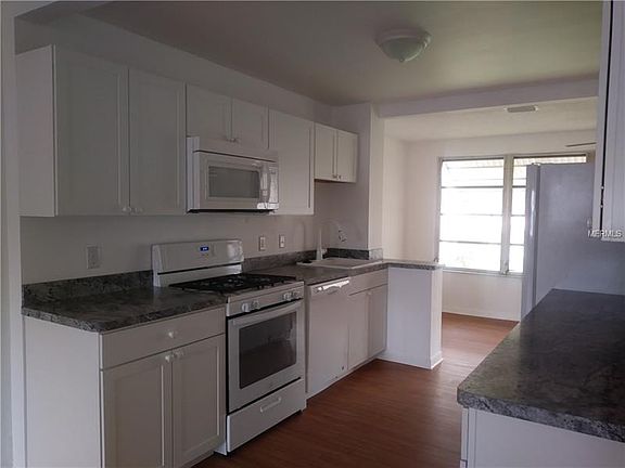 3rd image of 5530 80th St N Unit B203