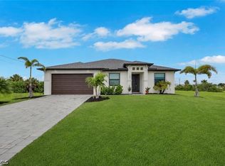 1107 NW 13th St, Cape Coral, FL 33993