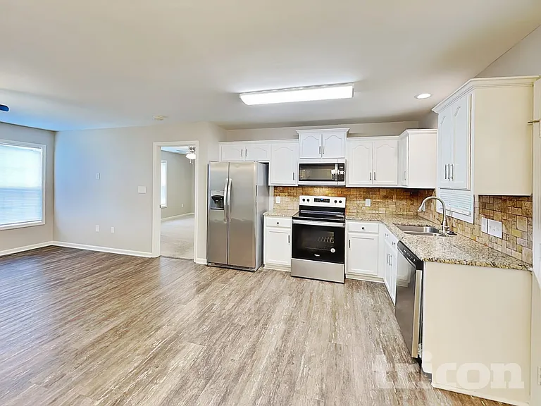 1657 Lemming Dr — Photo 5