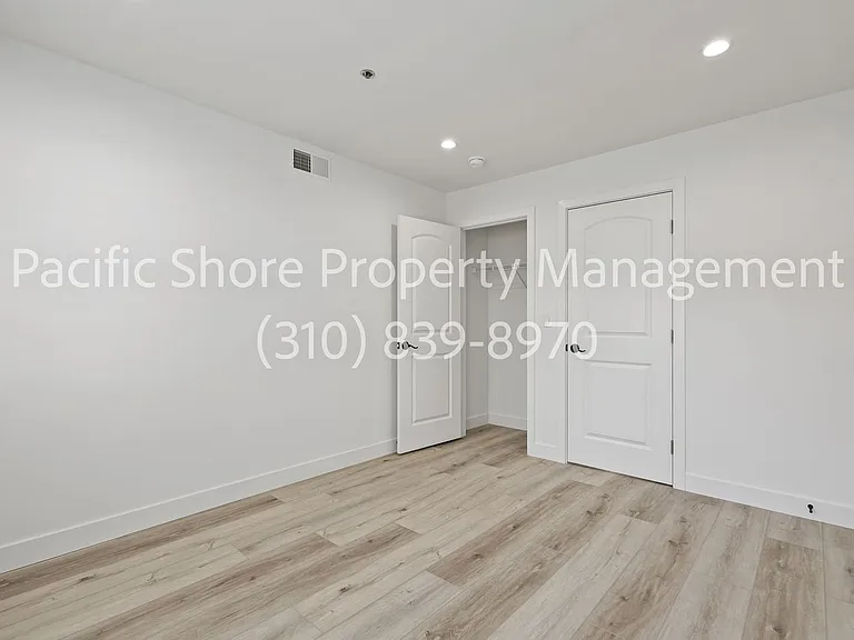 Montrose Apartments — Photo 7