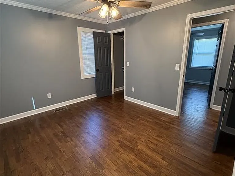 142 Maywood Dr — Photo 11