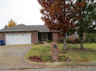7 Westwood Dr, Salem, MO 65560