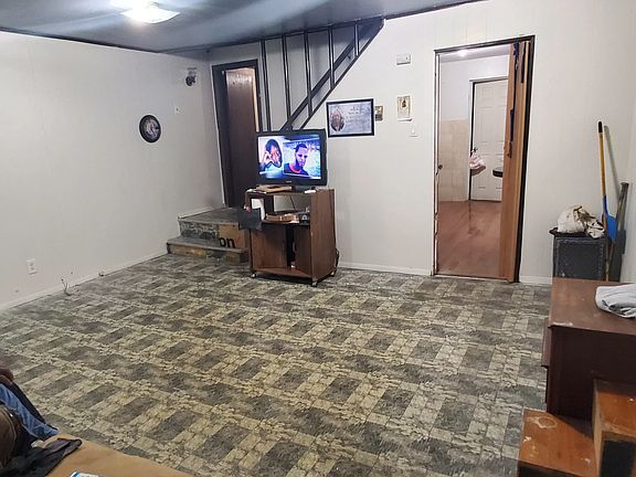 5th image of 11729 139th St